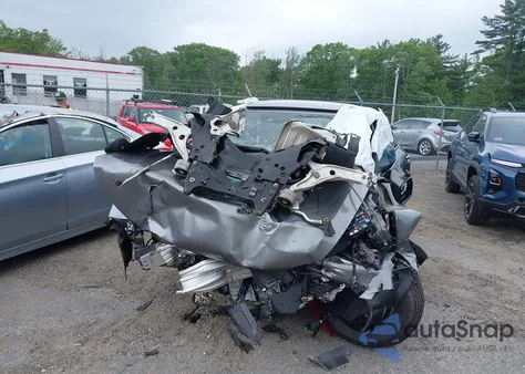 2024 Acura Rdx A-Spec Advance Package z USA, uszkodzony, nr VIN 5J8TC2H88RL031228